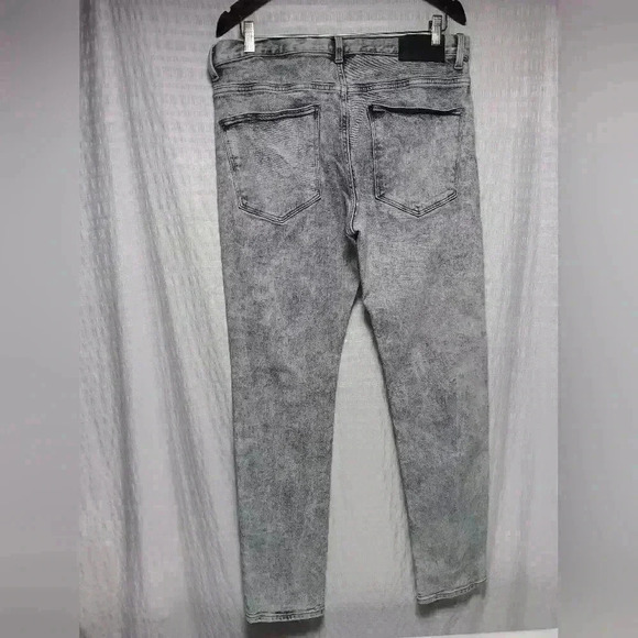 & Denim  Men's Acid wash Slim jeans. Size 34 - Picture 2 of 8